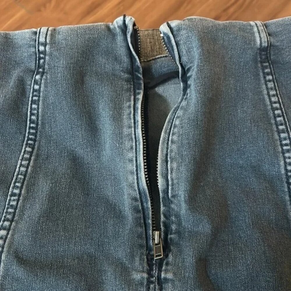 Free People Modern Femme Denim Mini Skirt Size 6 - Picture 7 of 16